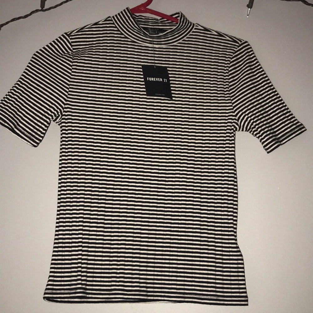 Short Turtleneck /short sleeve